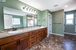 2000 NE Summit Dr, Albany, OR 97321 - Photo 20