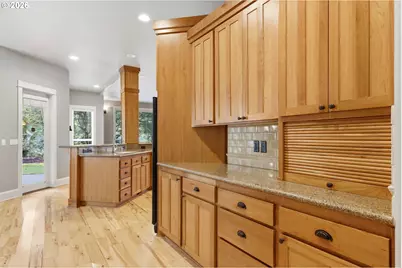 11498 SE Painted Hills Ct, Happy Valley, OR 97086 - Photo 10