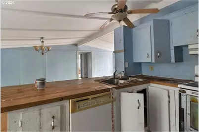 1349 NW Old Arcadia Rd, Toledo, OR 97391 - Photo 16