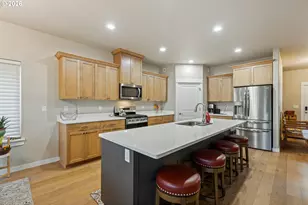 888 Medina Ave, Sutherlin, OR 97479 - Photo 16