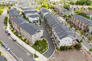 11449 SW Mont Blanc St, Wilsonville, OR 97070 - Photo 32