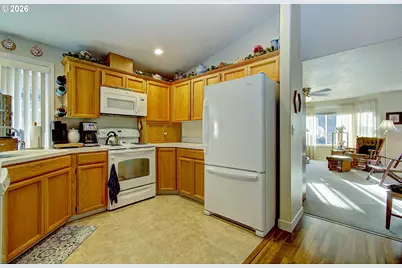 6414 NE 76th Ave, Vancouver, WA 98662 - Photo 6