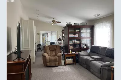 88098 Riverview Ave, Mapleton, OR 97453 - Photo 36
