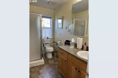 88098 Riverview Ave, Mapleton, OR 97453 - Photo 38