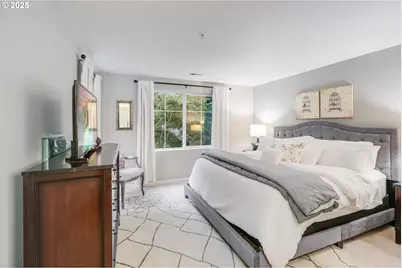 10797 SW Canterbury Ln #101, Portland, OR 97224 - Photo 14