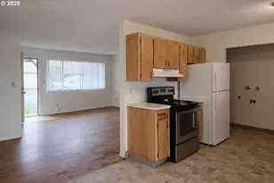 10323 NE 58th St, Vancouver, WA 98662 - Photo 4