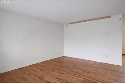 10323 NE 58th St, Vancouver, WA 98662 - Photo 6