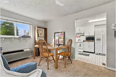 60 NE 23rd St, Gresham, OR 97030 - Photo 10