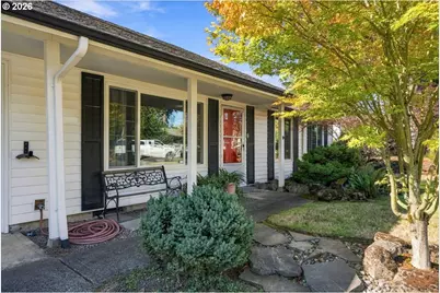 60 NE 23rd St, Gresham, OR 97030 - Photo 2