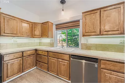 3902 NE 203rd Ave, Fairview, OR 97024 - Photo 12