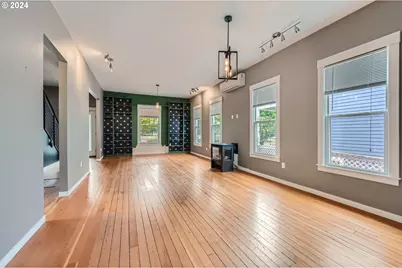 9116 N Willamette Blvd, Portland, OR 97203 - Photo 8