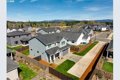 2840 SE 20th Ave, Battle Ground, WA 98604 - Photo 2