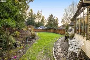 6340 SW Camelot Ln, Portland, OR 97219 - Photo 38