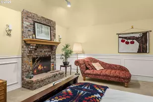 6340 SW Camelot Ln, Portland, OR 97219 - Photo 26