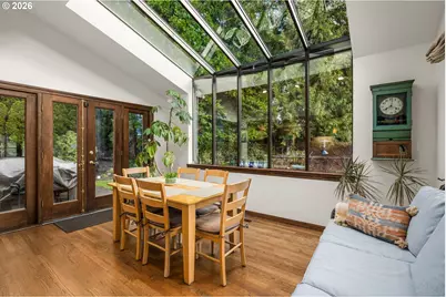 6340 SW Camelot Ln, Portland, OR 97219 - Photo 14