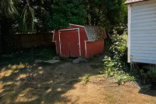 835 Anderson Ln, Springfield, OR 97477 - Photo 4