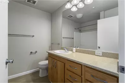 1125 NW 9th Ave #410, Portland, OR 97209 - Photo 14
