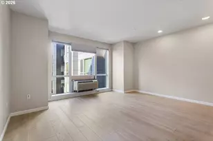 1125 NW 9th Ave, Portland, OR 97209 - Photo 8