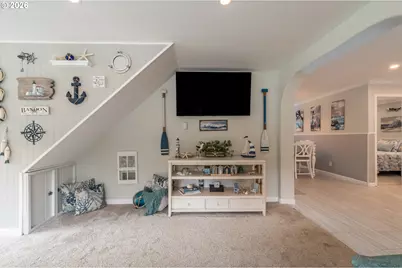 875 Elmira Ave, Bandon, OR 97411 - Photo 14