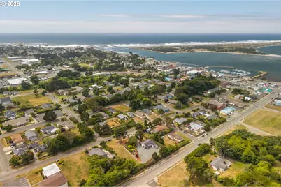 875 Elmira Ave, Bandon, OR 97411 - Photo 44