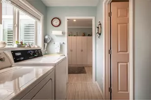 875 Elmira Ave, Bandon, OR 97411 - Photo 40