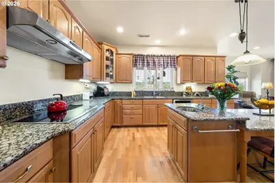 1750 Plat I Rd, Sutherlin, OR 97479 - Photo 12