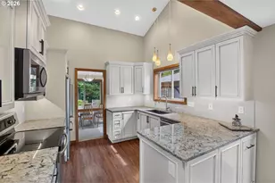 18340 SW Monte Verdi Blvd, Beaverton, OR 97007 - Photo 10