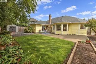 672 NE Valarie Ct, Hillsboro, OR 97124 - Photo 48