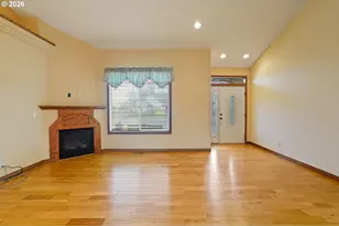 424 13th St, Aumsville, OR 97325 - Photo 8