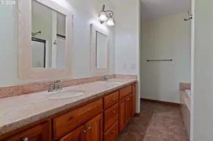 424 13th St, Aumsville, OR 97325 - Photo 24