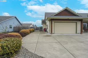 424 13th St, Aumsville, OR 97325 - Photo 4