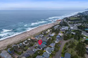4486 SW Beach Ave, Lincoln City, OR 97367 - Photo 4