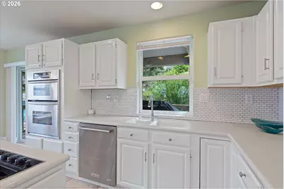 4486 SW Beach Ave, Lincoln City, OR 97367 - Photo 12
