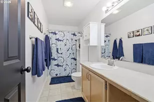 1153 NE Arroyo Ave, Hillsboro, OR 97006 - Photo 32