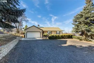 3249 NE Yellowpine Rd, Prineville, OR 97754 - Photo 2