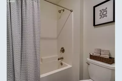 1786 NW Landon St, McMinnville, OR 97128 - Photo 24