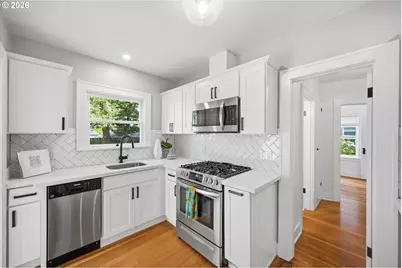 1934 NE 55th Ave, Portland, OR 97213 - Photo 12