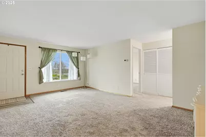 616 D St, Dallesport, WA 98617 - Photo 10