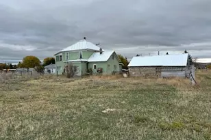 501 Blackaby St, Jordan Valley, OR 97910 - Photo 30