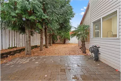 1351 NE Greenway Dr, Gresham, OR 97030 - Photo 28