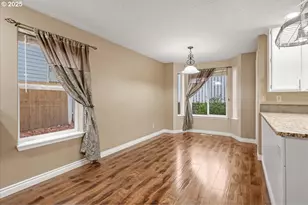 1351 NE Greenway Dr, Gresham, OR 97030 - Photo 10