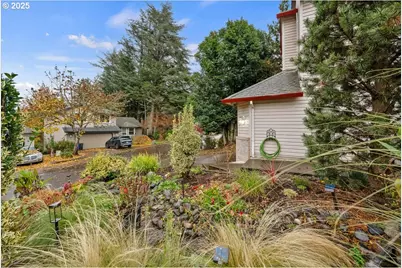 1351 NE Greenway Dr, Gresham, OR 97030 - Photo 36