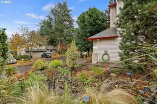 1351 NE Greenway Dr, Gresham, OR 97030 - Photo 36