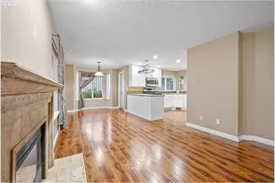 1351 NE Greenway Dr, Gresham, OR 97030 - Photo 6