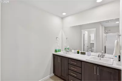 8085 SE Crescent Dr, Hillsboro, OR 97123 - Photo 18