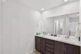 8085 SE Crescent Dr, Hillsboro, OR 97123 - Photo 18
