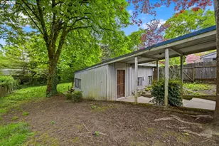 2580 Pioneer Pike, Eugene, OR 97401 - Photo 22