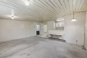2580 Pioneer Pike, Eugene, OR 97401 - Photo 8