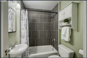 3406 NE 79th Ave, Portland, OR 97213 - Photo 10
