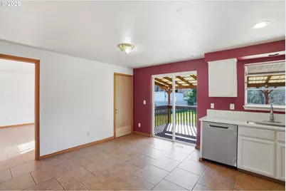 606 N Hubbard Ave, Yacolt, WA 98675 - Photo 18